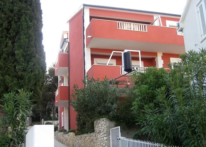 5269c * Rogoznica (Sibenik-Knin)